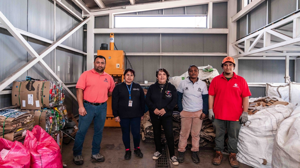 La rebelión de las recicladoras de base en Chile